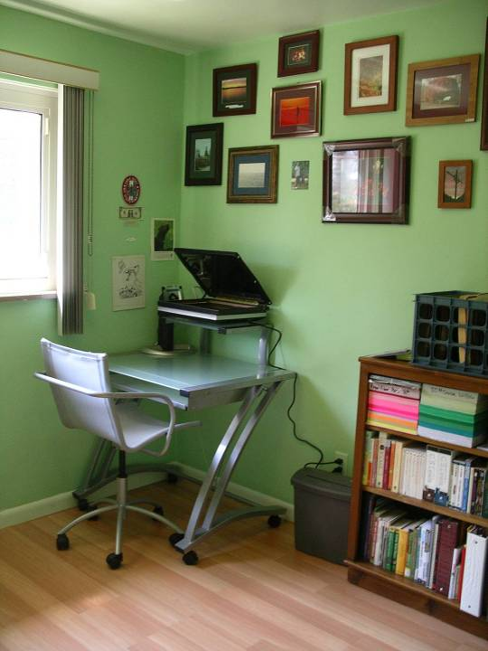 Right side of studio from door